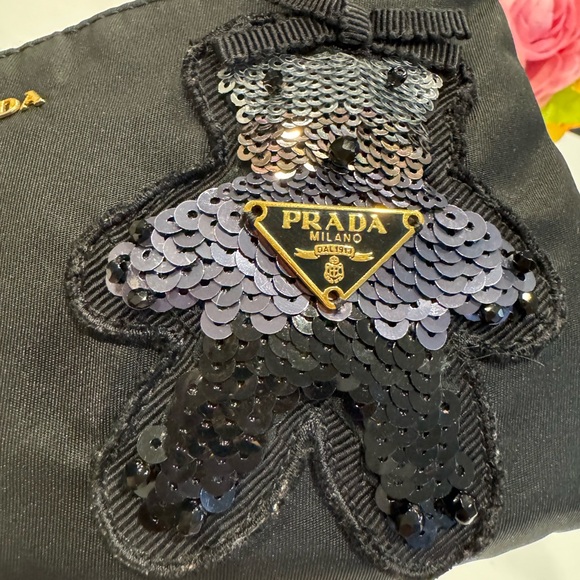 Authentic Prada pouch with sequined bear design - Picture 8 of 13
